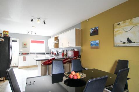 Kitchen Diner.