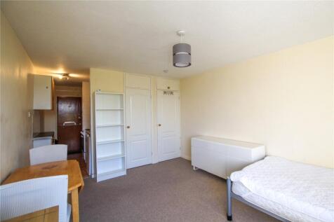 Bed/Sitting Room