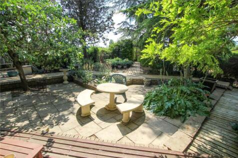Rear Garden.