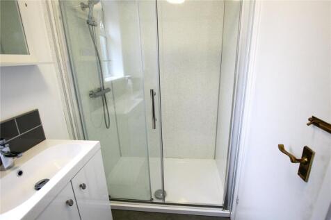 Shower Room.