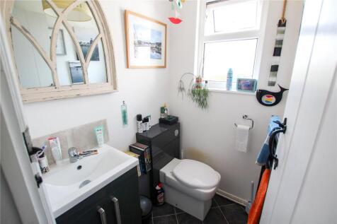 Cloakroon/Wc.