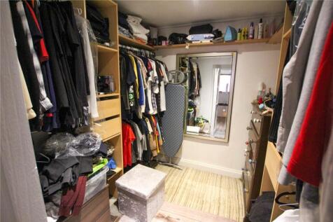 Walk In Wardrobe.