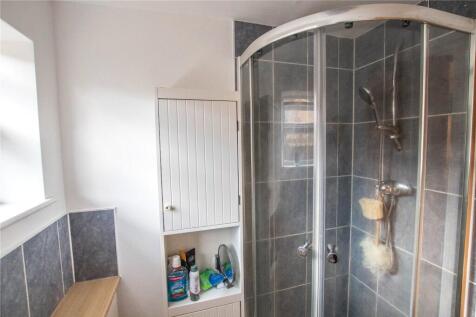 Shower Room.