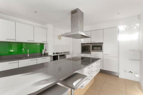 34A Barnton Avenue W