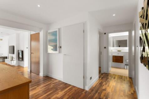 34A Barnton Avenue W