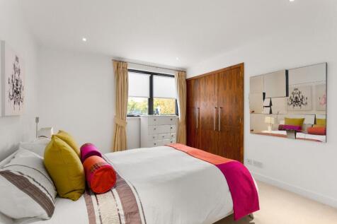 34A Barnton Avenue W