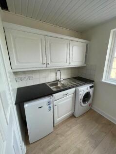 kitchen 2_1683820971