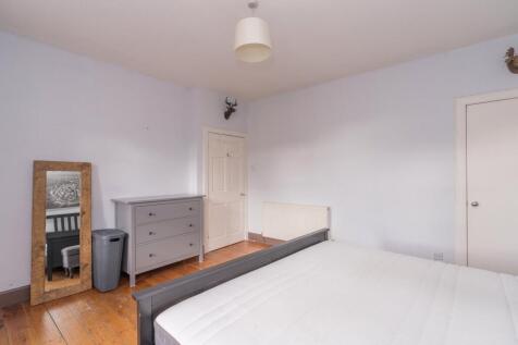 Bedroom 1 Alt