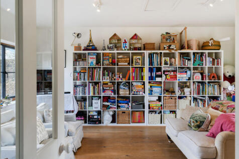 Property Image 9