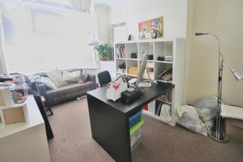 fe9a1dc9-IMG_134_...