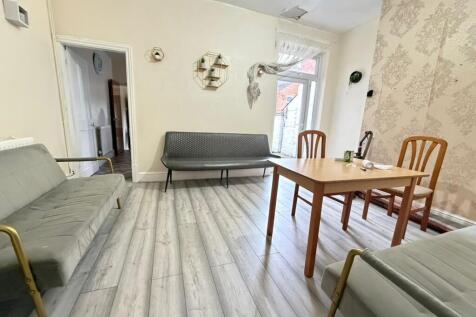 WhatsApp Image 20...