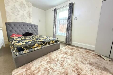 WhatsApp Image 20...