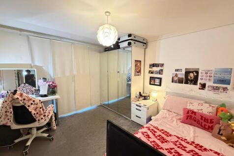 WhatsApp Image 20...