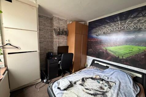 WhatsApp Image 20...