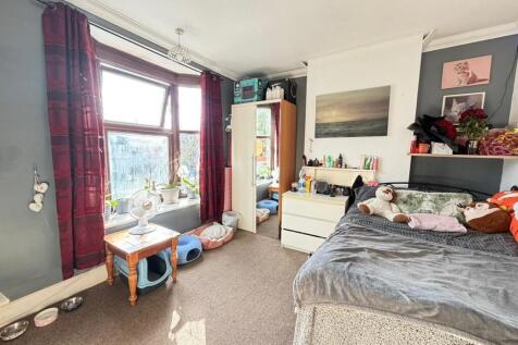 WhatsApp Image 20...