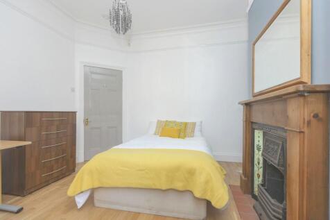 13 HR  v6 med siz...