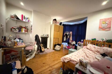 WhatsApp Image 20...