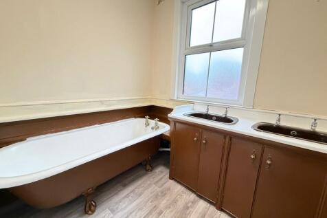 1cf314bf-38e8-471...