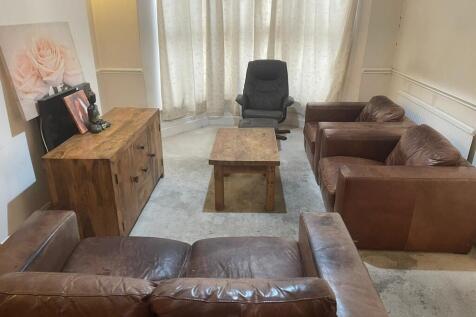 WhatsApp Image 20...