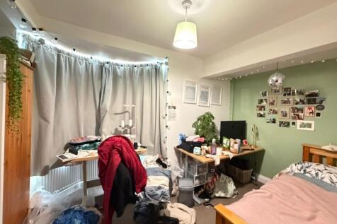 12f6b42b-44e9-471...