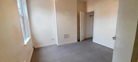 857b92e3-WhatsApp...