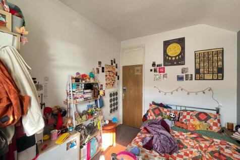 WhatsApp Image 20...