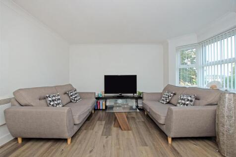 12 TOBERMORY CLOSE (3).jpg