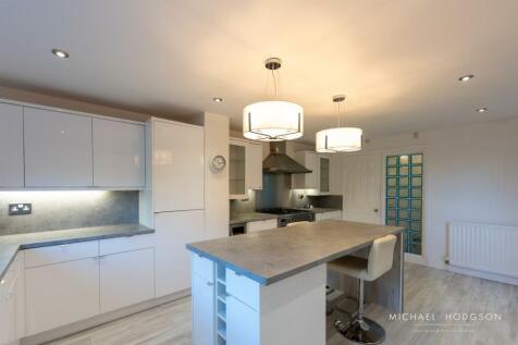 Kitchen / Breakfast Room