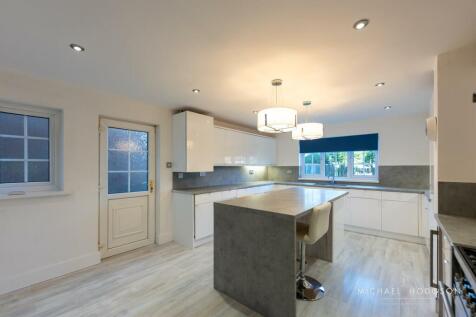 Kitchen / Breakfast Room
