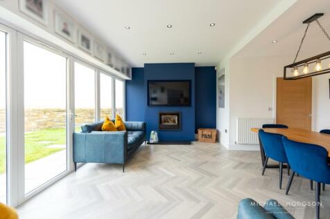 Kitchen / Dining / Family Room