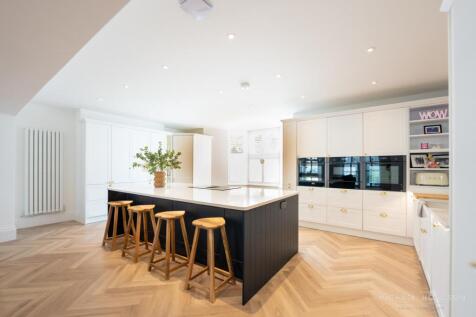 Kitchen / Dining / Family Room