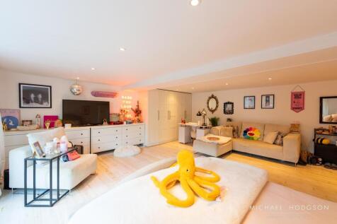 Ledbury Road-43.jpg