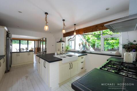 Ledbury Road-12.jpg