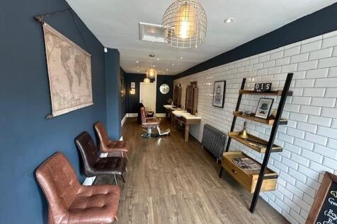 9b Martin Terrace - INTERNAL 3.jpg