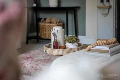 13 Front Street, Whitburn-10.jpg