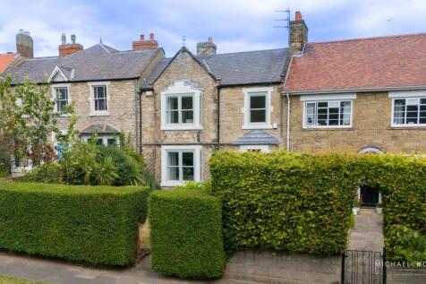 13 Front Street, Whitburn-02.jpg