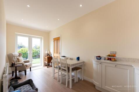 28 Newark Drive-13.jpg