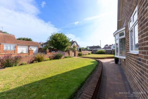 28 Newark Drive-42.jpg