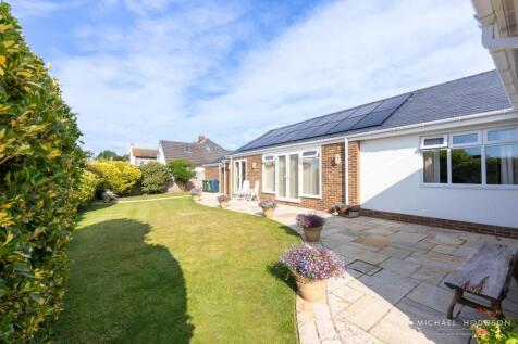 28 Newark Drive-44.jpg