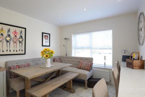 1 The Mews Internal-11.jpg