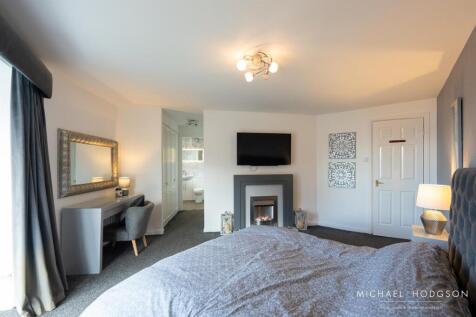 6, Normanby Court-39.jpg