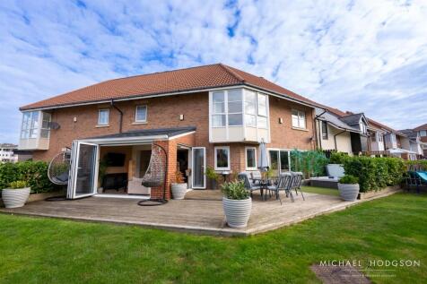 6, Normanby Court-47.jpg