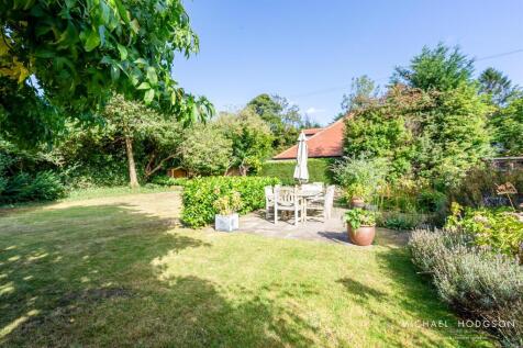 21, Laburnum Grove-68.jpg