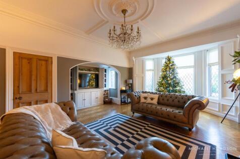 7 Ettrick Grove-04.jpg