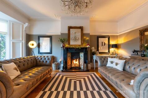 7 Ettrick Grove-05.jpg