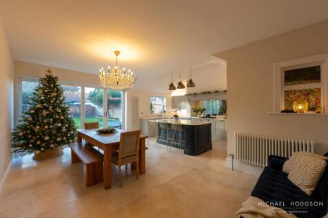 7 Ettrick Grove-19.jpg