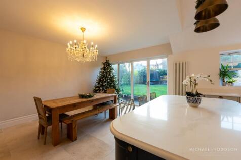 7 Ettrick Grove-21.jpg