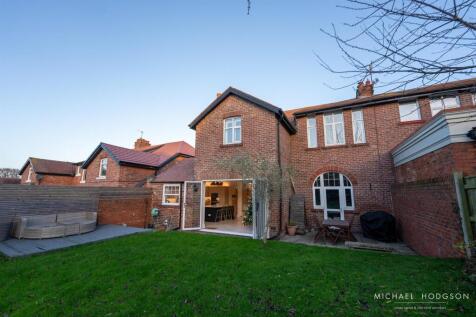 7 Ettrick Grove-49.jpg