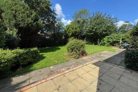 Garden 1.jpg