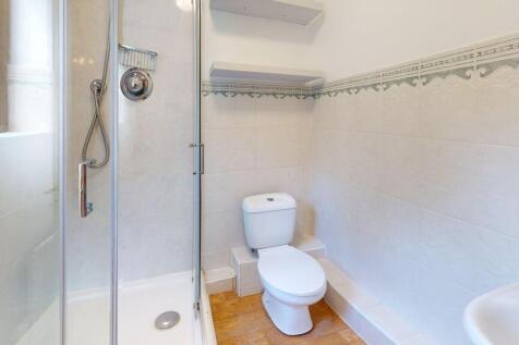 Monastery-Avenue-Bathroom 1.jpg
